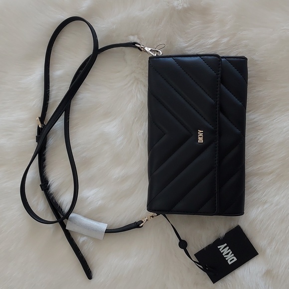 Dkny Bags Dkny Veronica Quilted Croosbody Bag Poshmark